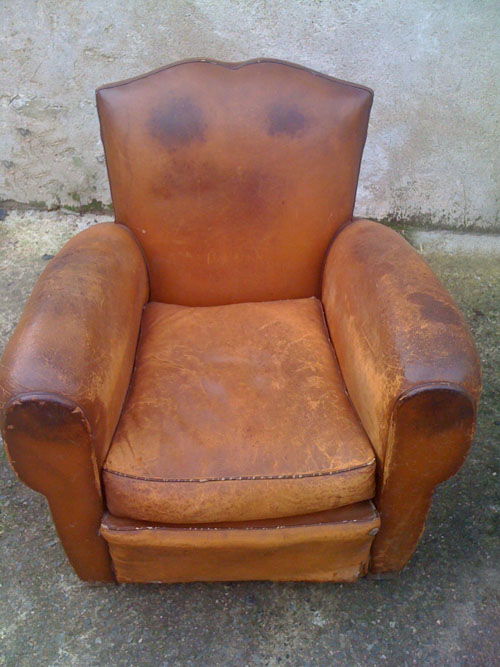 OLD FRENCH CLUB CHAIR